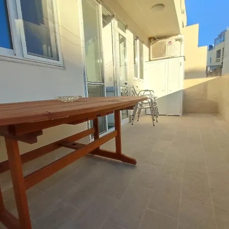Apartamento One Bed With Terrace Marsaskala