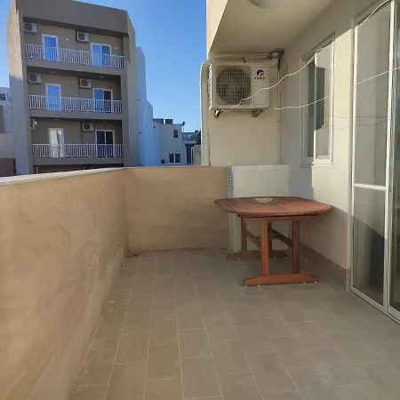 Apartment One Bed With Terrace Marsaskala