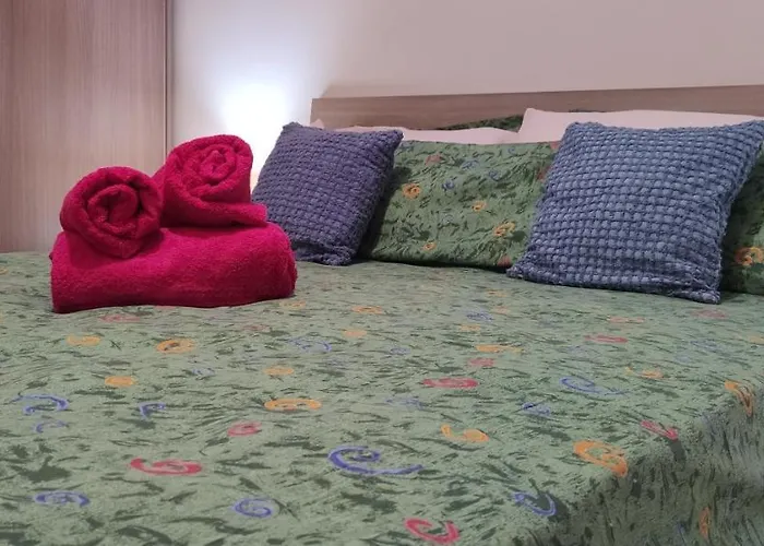 One Bed With Terrace * Marsaskala