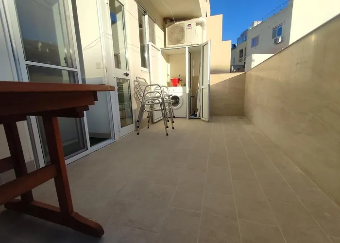 One Bed With Terrace *