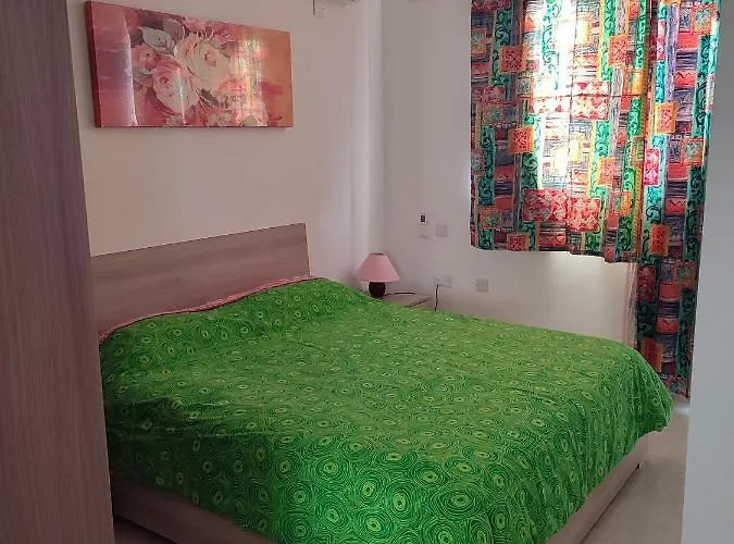 One Bed With Terrace Appartement *